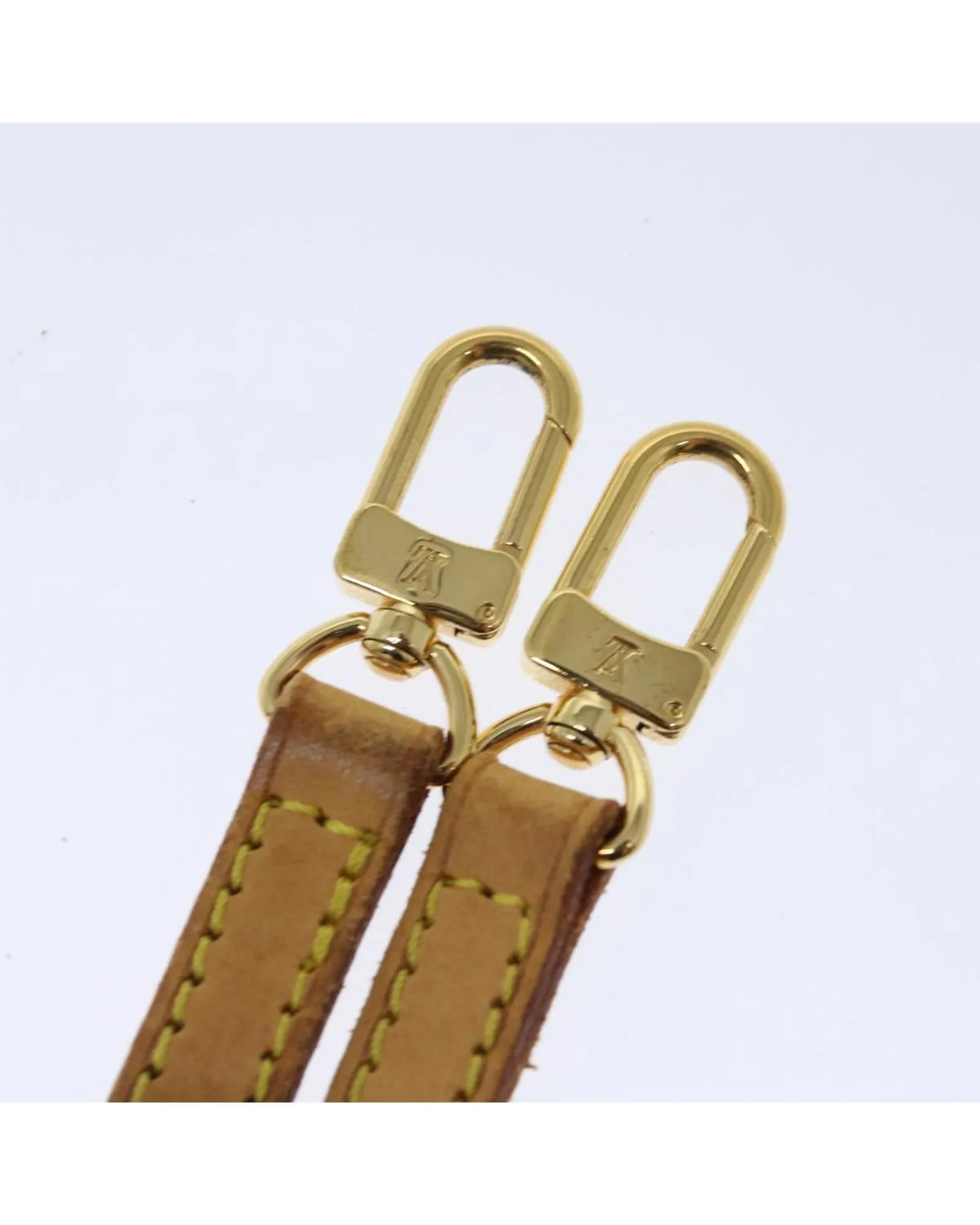 Adjustable Beige Leather Shoulder Strap - 40.2-47.2 by Louis Vuitton