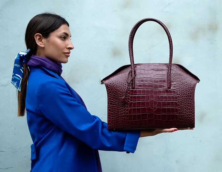 Carmen - Large Tote in Orinoco - Wine