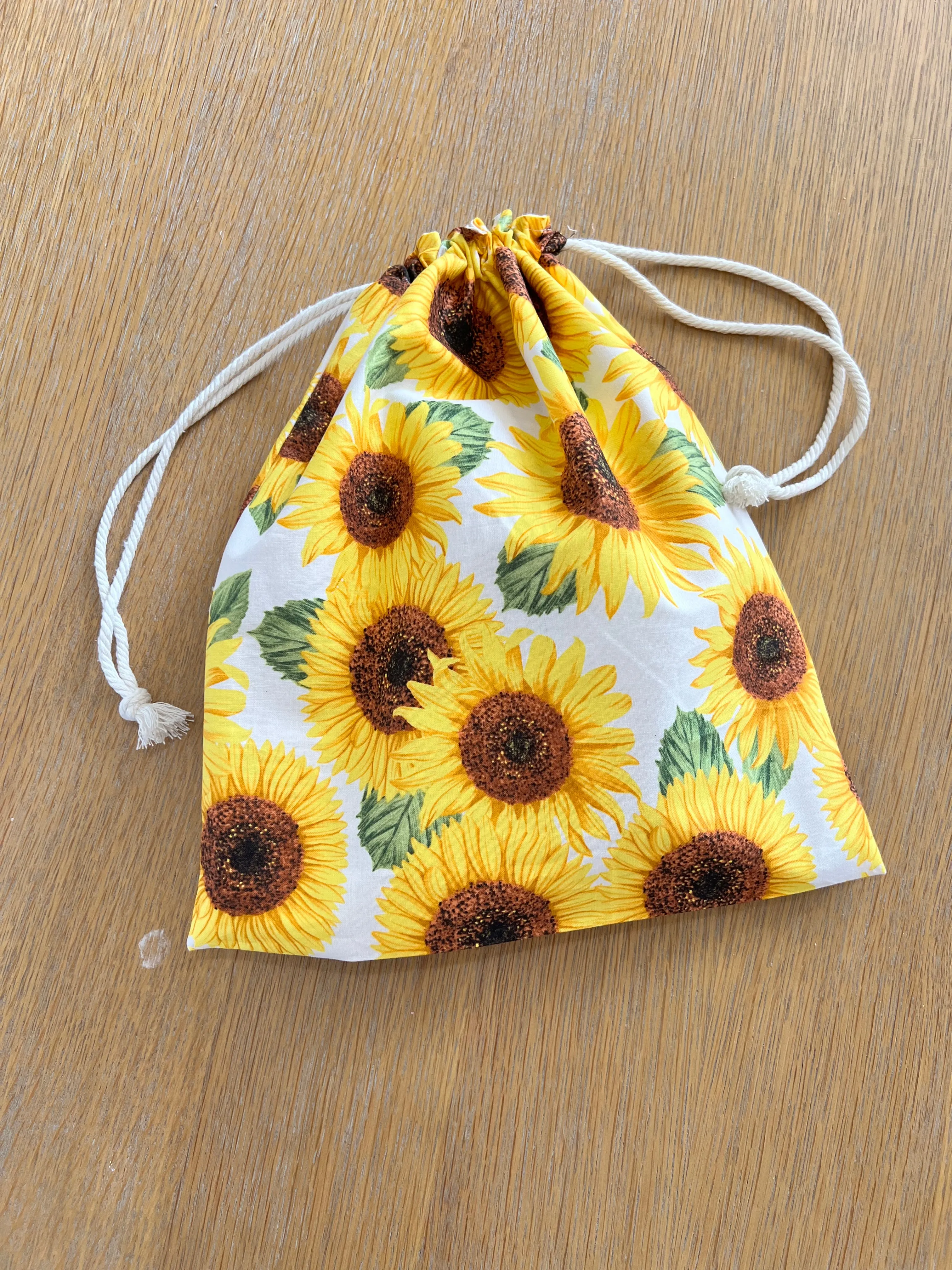 Large Sunflowers Bread Bag