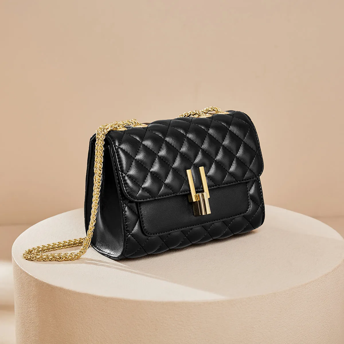 Miranda Timeless Quilted Shoulder Bag